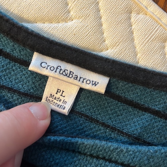 Croft and barrow 3/4 sleeve medium weight top (4) - Picture 4 of 6